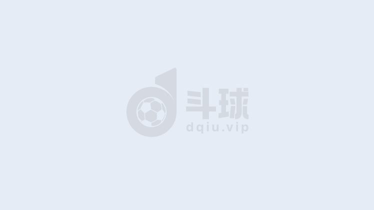 狼队前锋回应罢训传闻:报道不实,我一直很职业